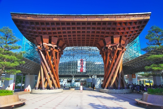 金沢駅